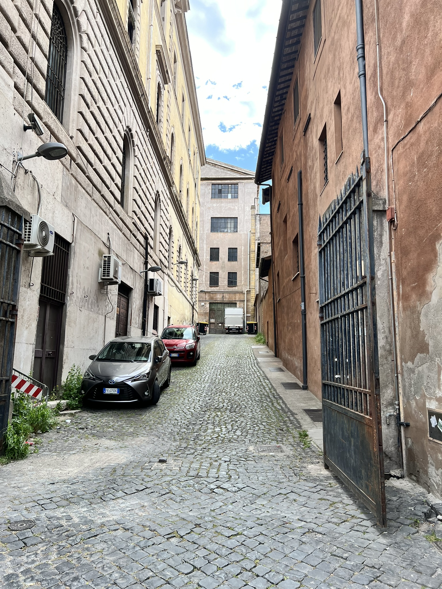 Small street in Rome